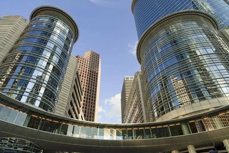 145 Heights Blvd #A10A, Houston, TX 77007 - Apartment for Rent - Image 2