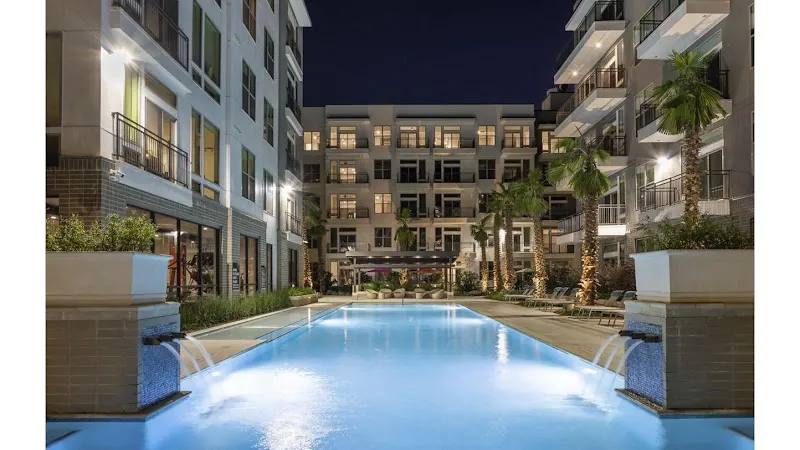 3030 Summer St #A8, Houston, TX 77007 - Apartment for Rent - Image 1