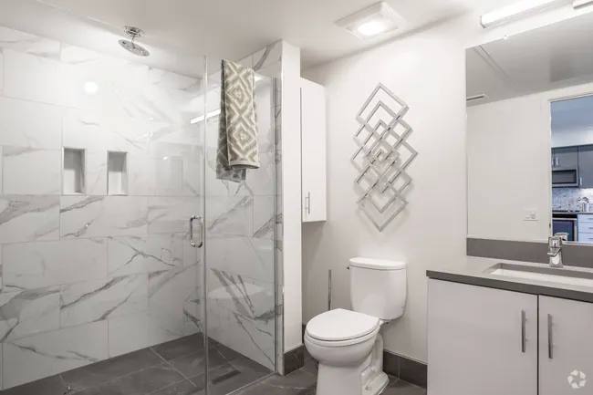 1200 W Koenig Lane #S6, Austin, TX 78756 - Apartment for Rent - Image 4