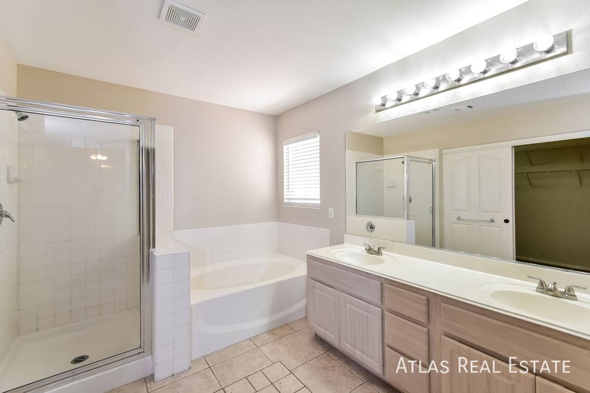 3813 Conough Lane, Las Vegas, NV 89129 - House for Rent - Image 9