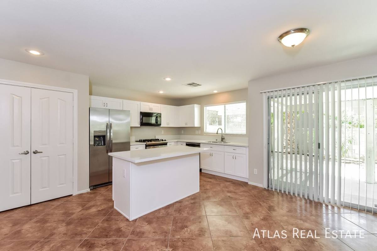 3813 Conough Lane, Las Vegas, NV 89129 - House for Rent - Image 3