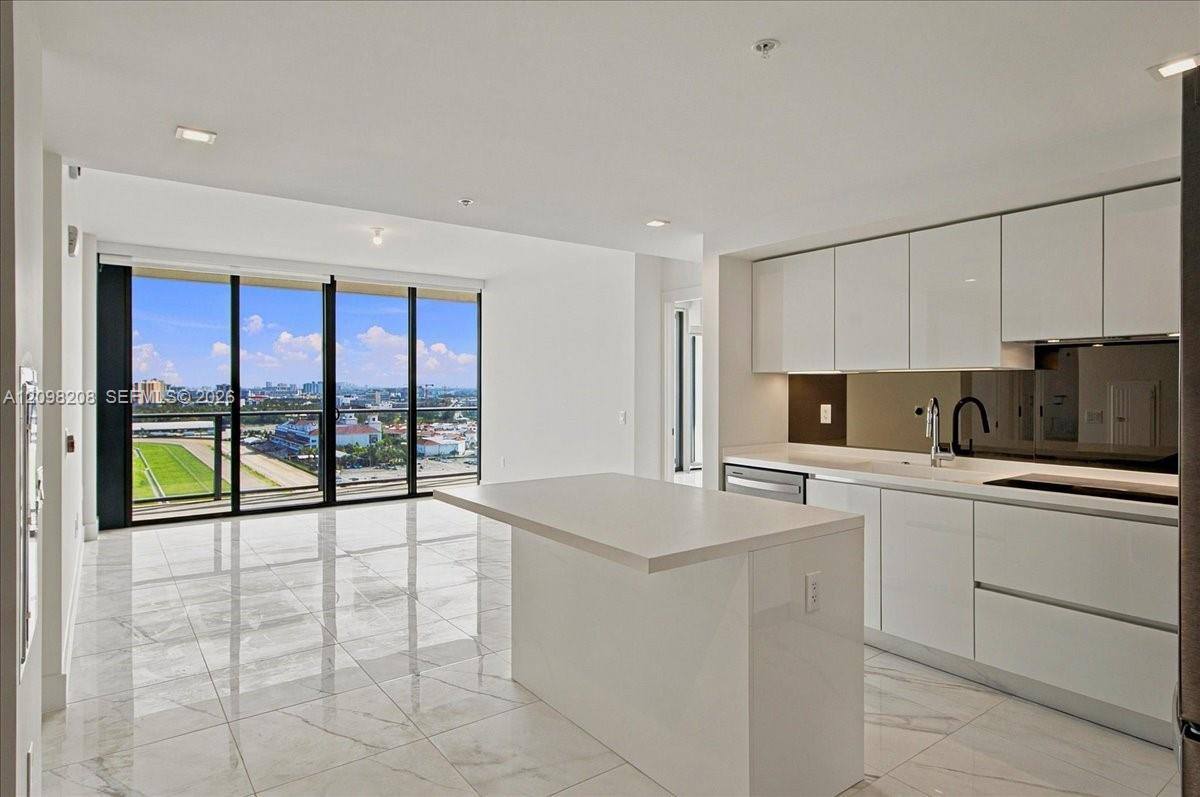 1170 E Hallandale Blvd #2109, Hallandale Beach, FL 33009 - Apartment for Rent - Image 9