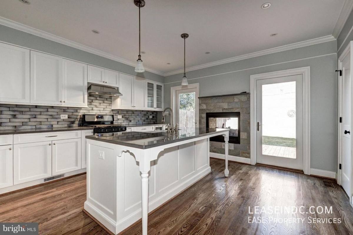 1305 S St NW, Washington, DC 20009 - House for Rent - Image 5