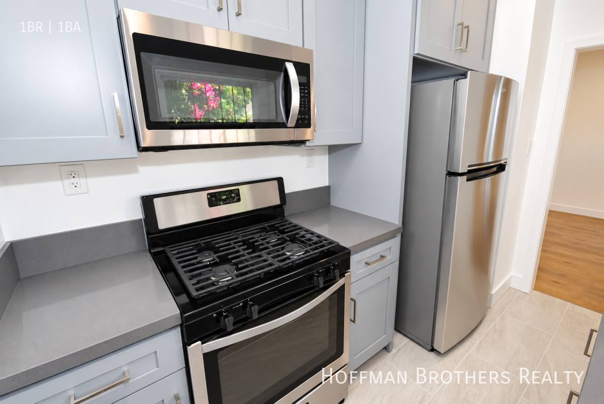 1315 N Formosa Ave, Los Angeles, CA 90046 - Apartment for Rent - Image 2