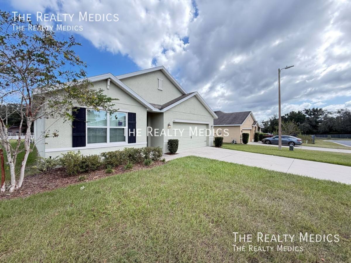 3403 N Michener Point, Beverly Hills, FL 34465 - House for Rent - Image 2