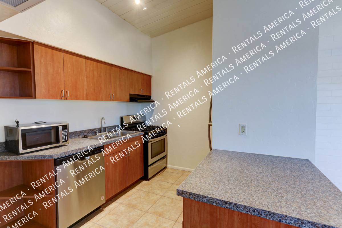 2525 N Alvernon Way #E5, Tucson, AZ 85712 - Condo for Rent - Image 5