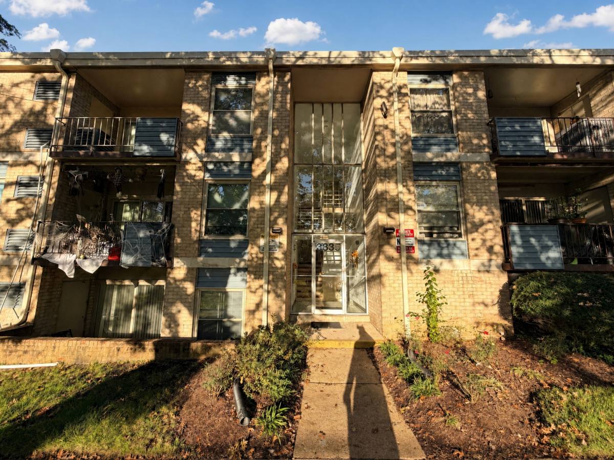 Condo for rent at 3835 Saint Barnabas Rd #T-1, Suitland, MD 20746