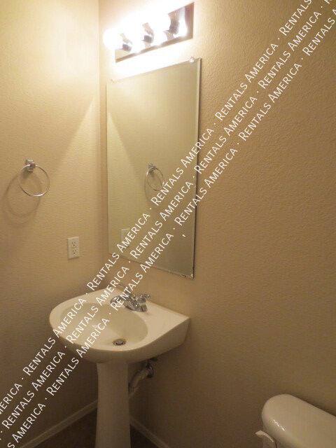 29987 N Royal Oak Way, San Tan Valley, AZ 85143 - House for Rent - Image 8