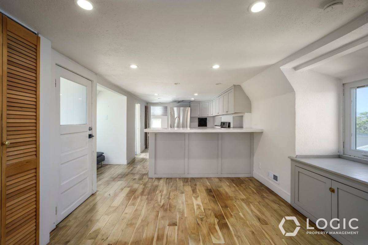 169 W 400 N #2, Salt Lake City, UT 84103 - Apartment for Rent - Image 2