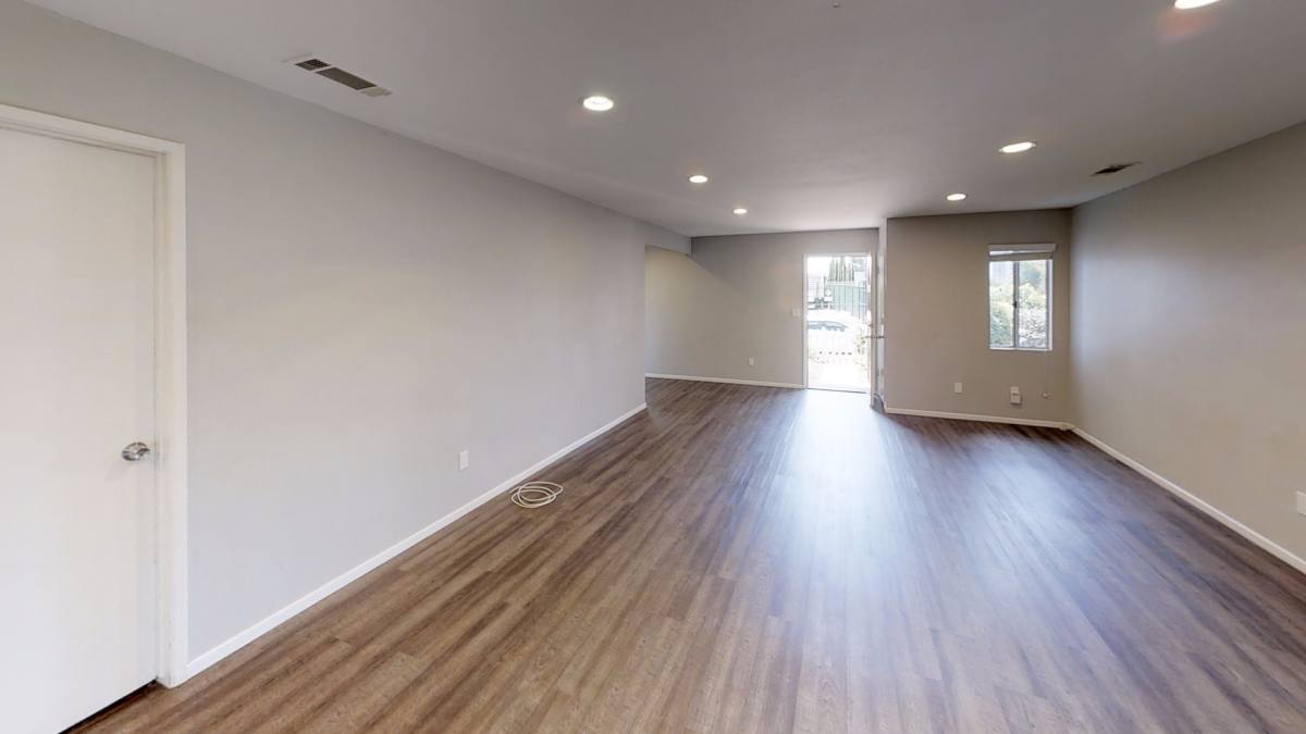 4990 Catoctin Dr, San Diego, CA 92115 - Townhouse for Rent - Image 4