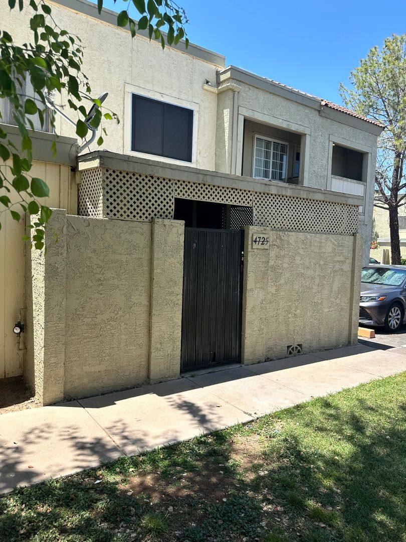 Townhouse for rent at 4725 W Bethany Heights Dr #1009, Glendale, AZ 85301