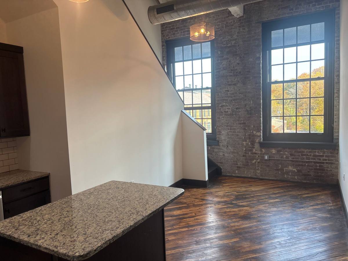 Apartment for rent at 657 N 13th St, Easton, PA 18042