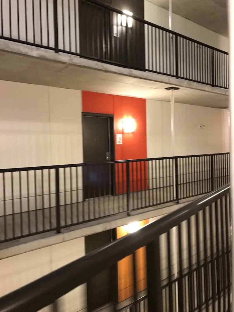 3550 Main St, Houston, TX 77002 - Apartment for Rent - Image 7