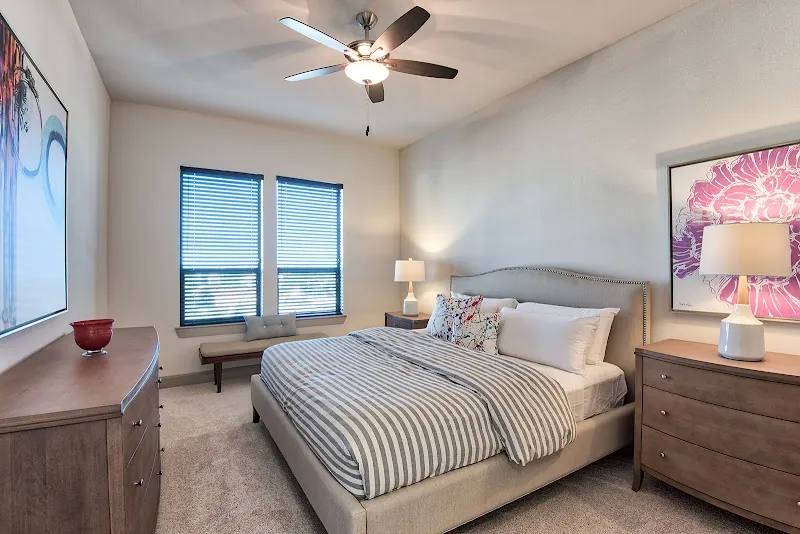2310 Main St #B4, Houston, TX 77002 - Apartment for Rent - Image 2