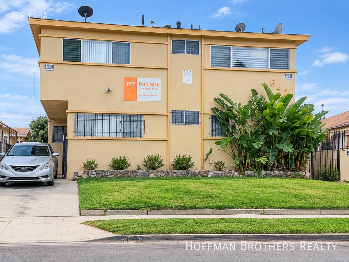 642 W 74th St #2, Los Angeles, CA 90044 - Apartment for Rent - Image 3