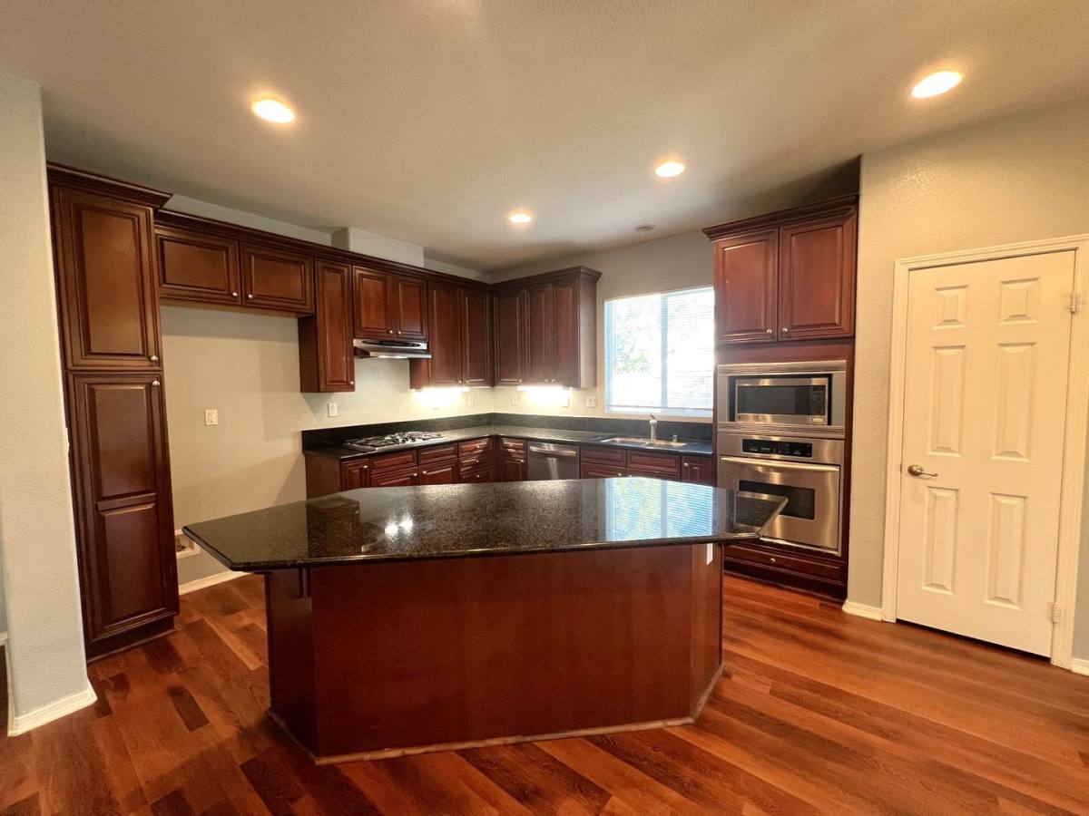 12839 Rimmon Rd, Eastvale, CA 92880 - House for Rent - Image 6