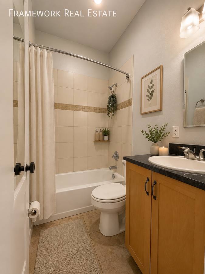 2033 Curtis St #34, Denver, CO 80205 - Apartment for Rent - Image 3