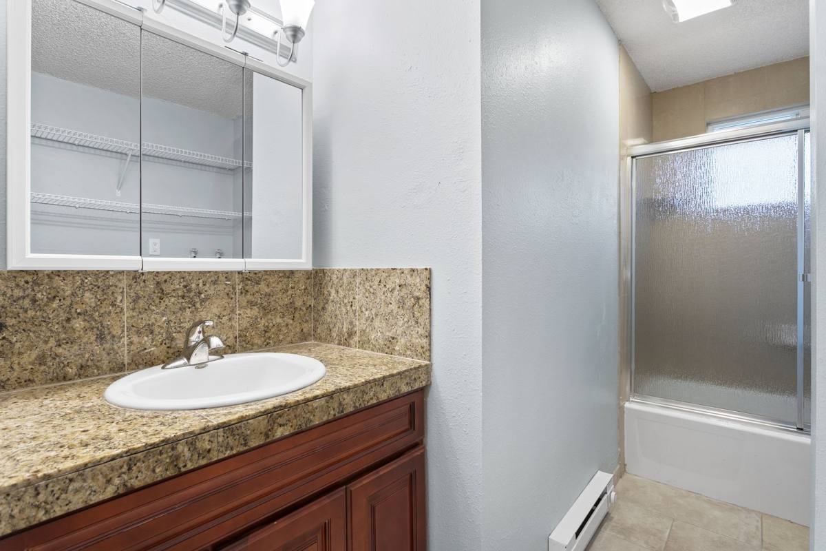Jennings Lodge, 4803 SE Boardman Ave, Portland, OR 97267 - Apartment for Rent - Image 7