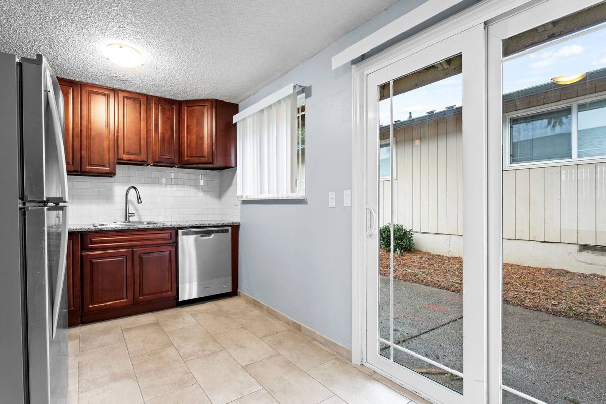 Jennings Lodge, 4803 SE Boardman Ave, Portland, OR 97267 - Apartment for Rent - Image 3