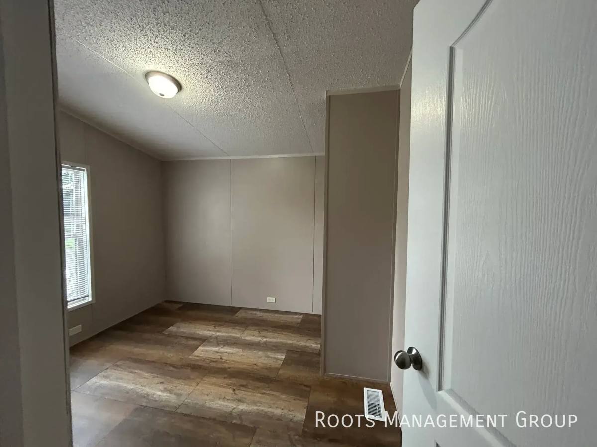 99 Riviera Courts Dr, Murray, KY 42071 - House for Rent - Image 7