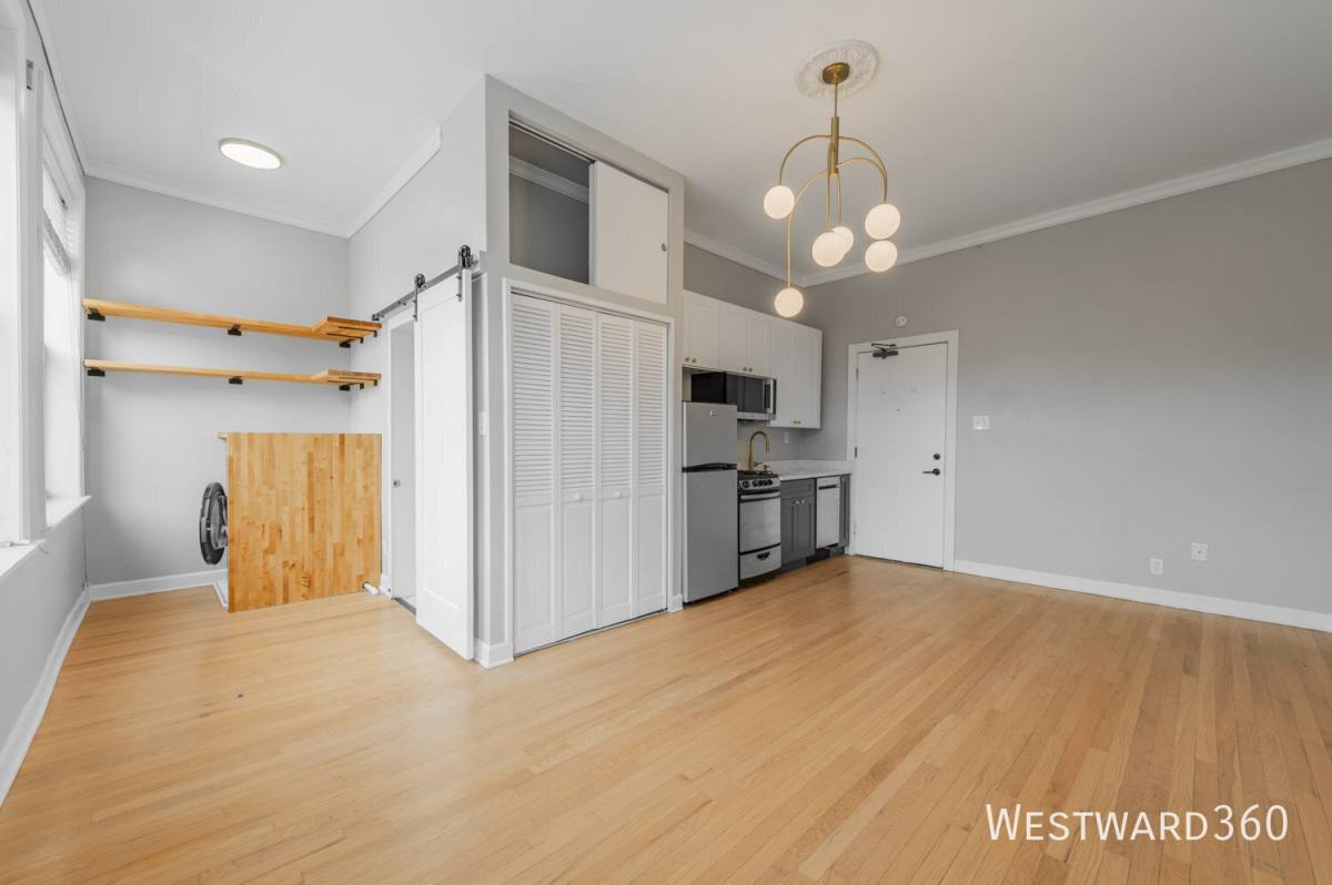 2525 Clark St #I, Chicago, IL 60614 - Apartment for Rent - Image 3
