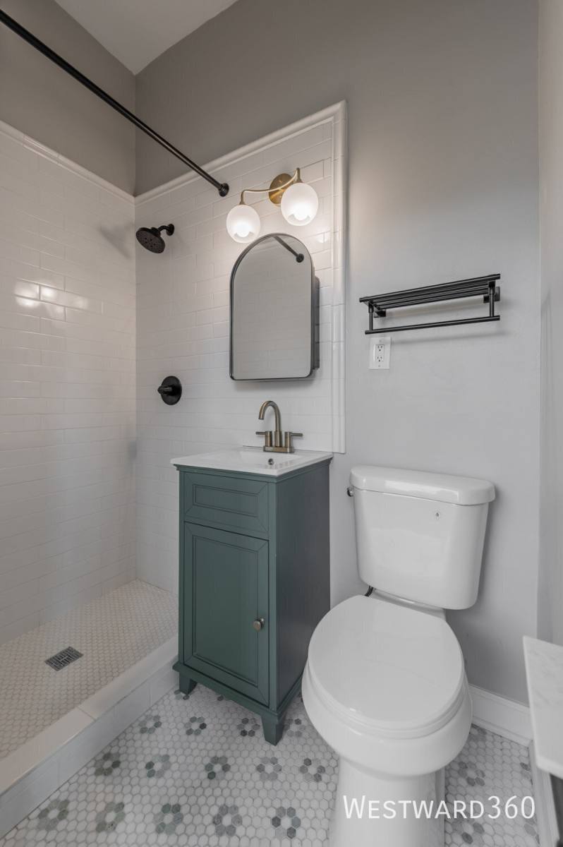 2525 Clark St #I, Chicago, IL 60614 - Apartment for Rent - Image 6