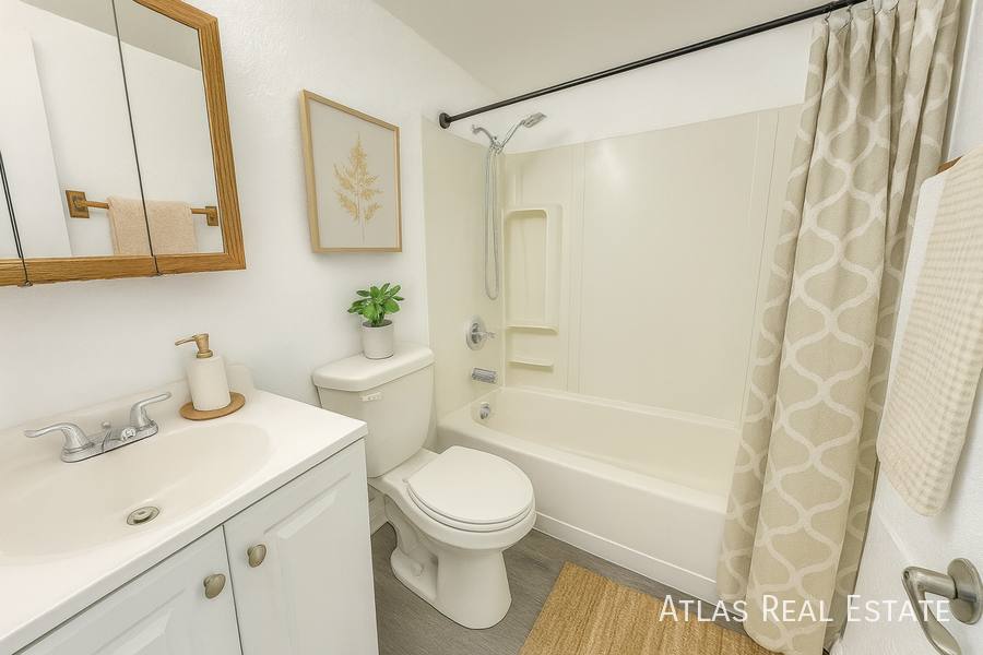 5541 Bonita Village Rd, Colorado Springs, CO 80915 - Apartment for Rent - Image 2