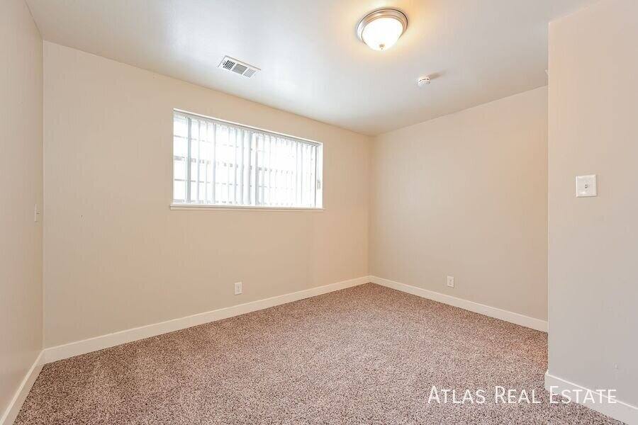 11916 Lafayette St, Denver, CO 80233 - House for Rent - Image 10