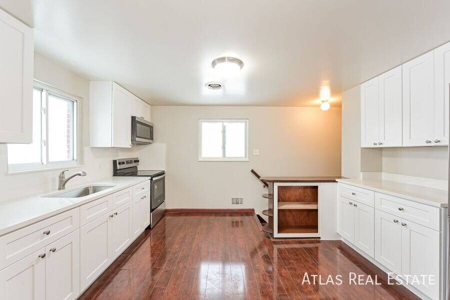 11916 Lafayette St, Denver, CO 80233 - House for Rent - Image 5