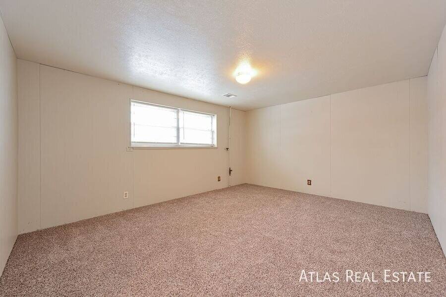 11916 Lafayette St, Denver, CO 80233 - House for Rent - Image 3