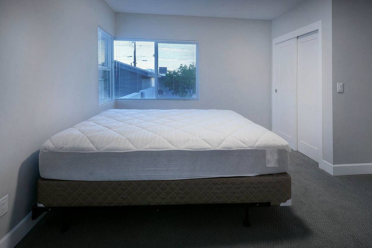 933 E Edison, Tucson, AZ 85719 - House for Rent - Image 9
