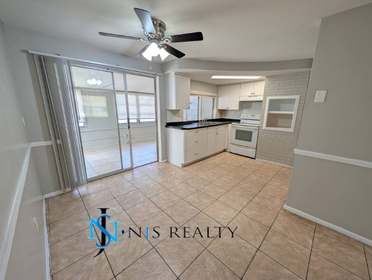 3903 Luma Dr, Holiday, FL 34691 - Apartment for Rent - Image 3