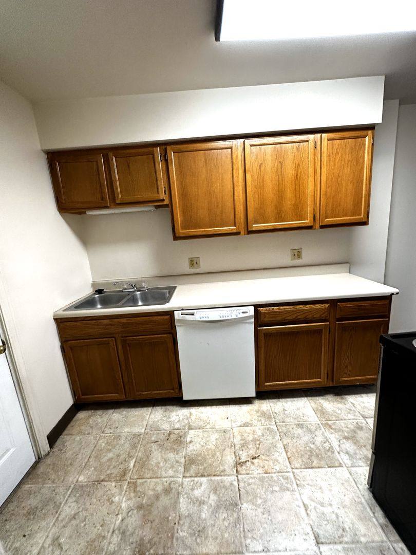 Townhouse for rent at 340 Alden, Columbus, OH 43201