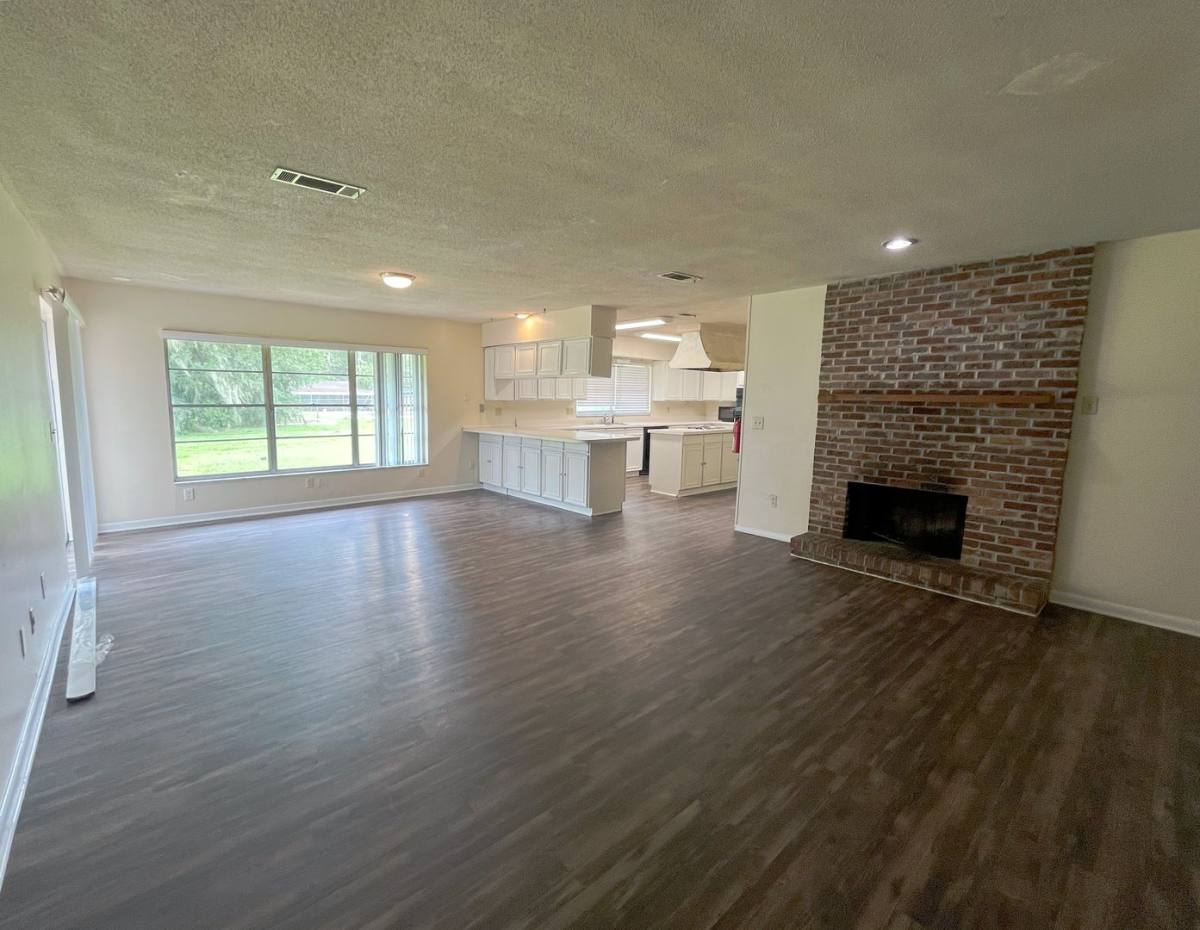 3232 SW 42nd Place, Gainesville, FL 32608 - House for Rent - Image 5