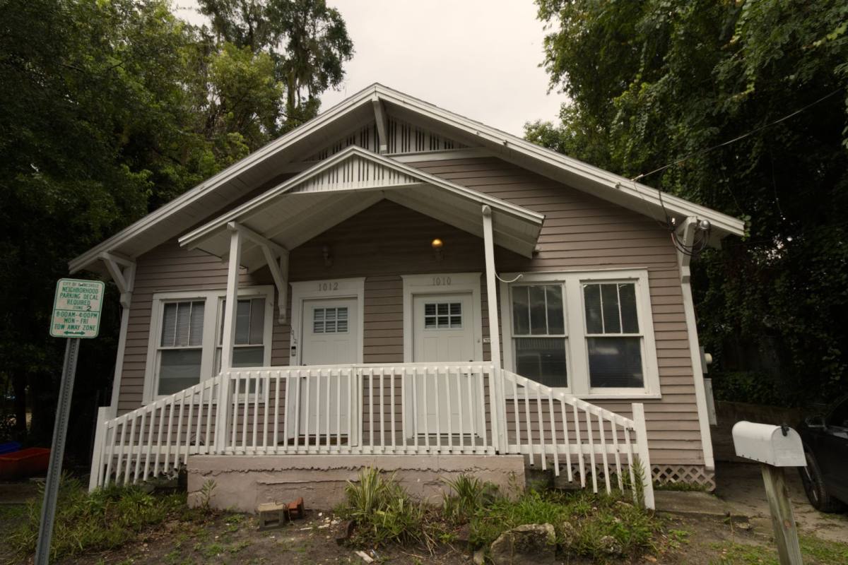 1012 NW 3rd Ave, Gainesville, FL 32601 - House for Rent - Image 1