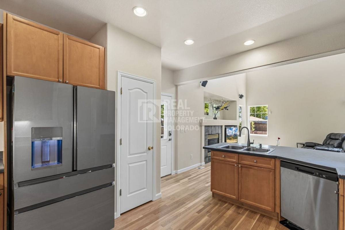 5243 Mount Arapaho Circle, Longmont, CO 80504 - House for Rent - Image 7