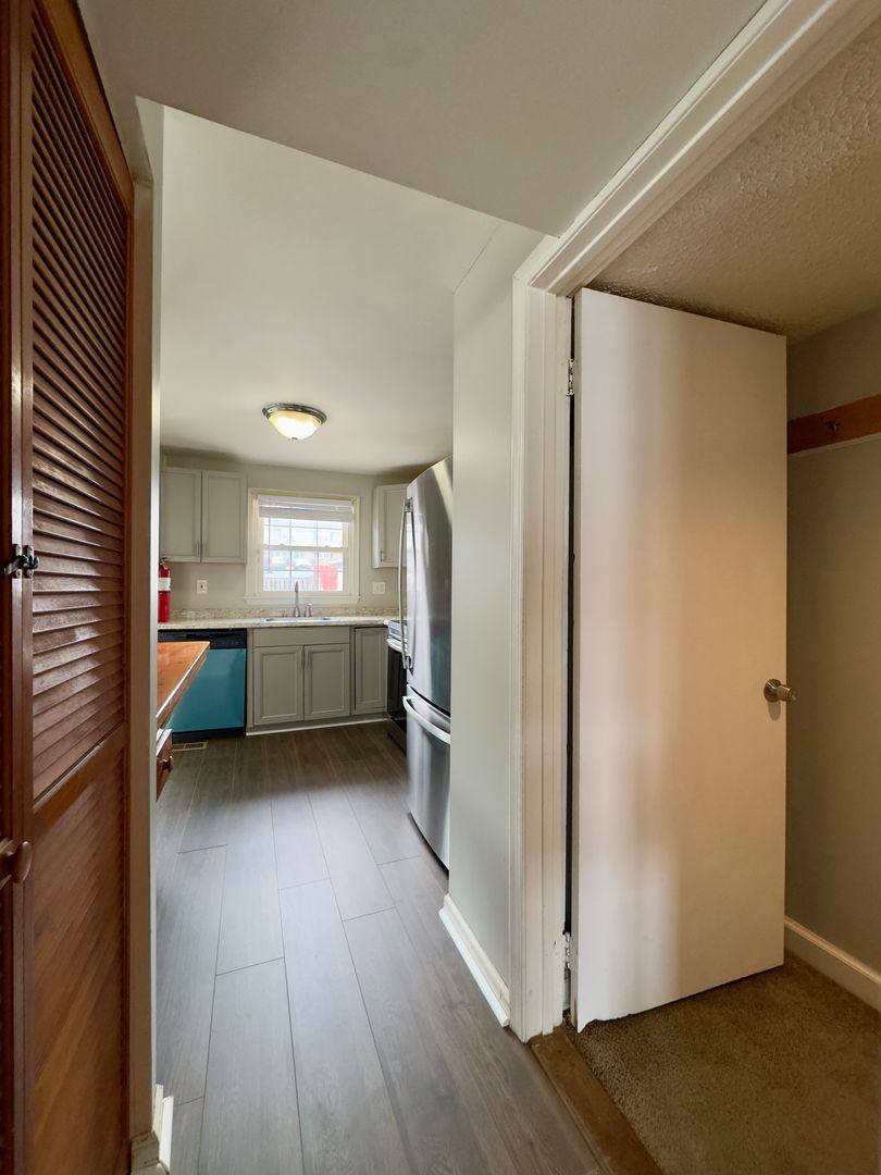 5371 King Arthur Circle, Rosedale, MD 21237 - Townhouse for Rent - Image 6