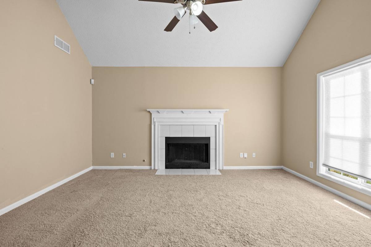 185 Orchard View, Fayetteville, GA 30215 - House for Rent - Image 3
