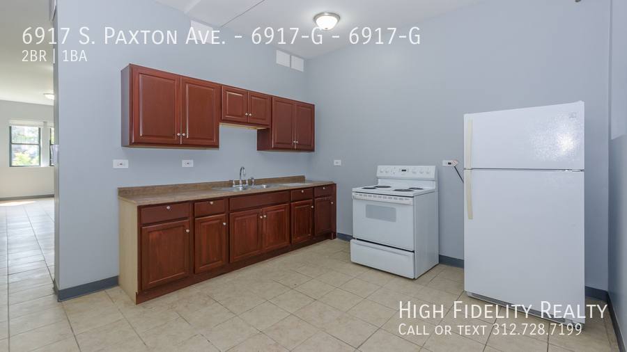 6917 S Paxton Ave #G, Chicago, IL 60649 - Apartment for Rent - Image 2