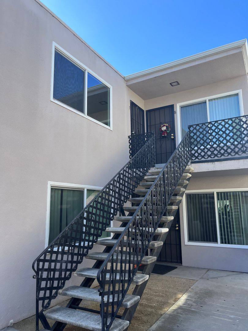 4338 Illinois St #7, San Diego, CA 92104 - Apartment for Rent - Image 2