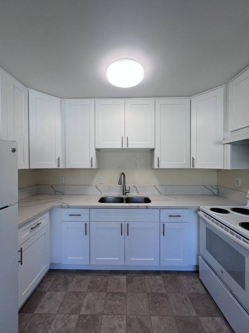 4338 Illinois St #7, San Diego, CA 92104 - Apartment for Rent - Image 7