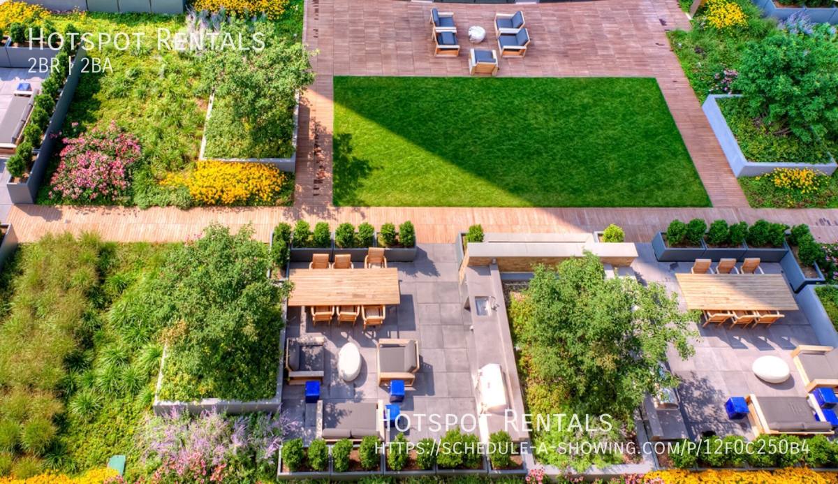 Apartment for rent at 2950 N Sheridan Rd #1304, Chicago, IL 60657