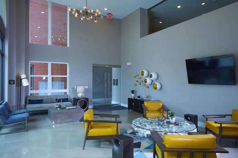 1011 S Pearl Expressway #B1, Dallas, TX 75201 - Apartment for Rent - Image 10