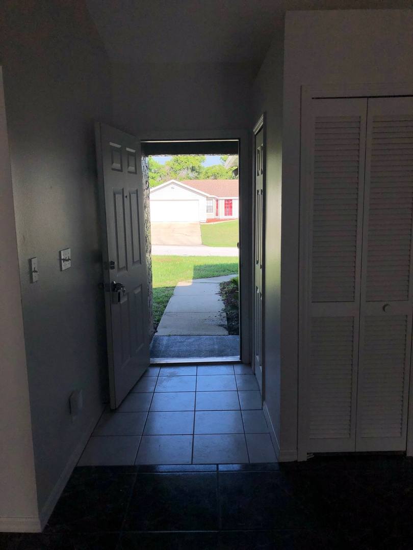 3095 Utah Dr, Deltona, FL 32738 - House for Rent - Image 8