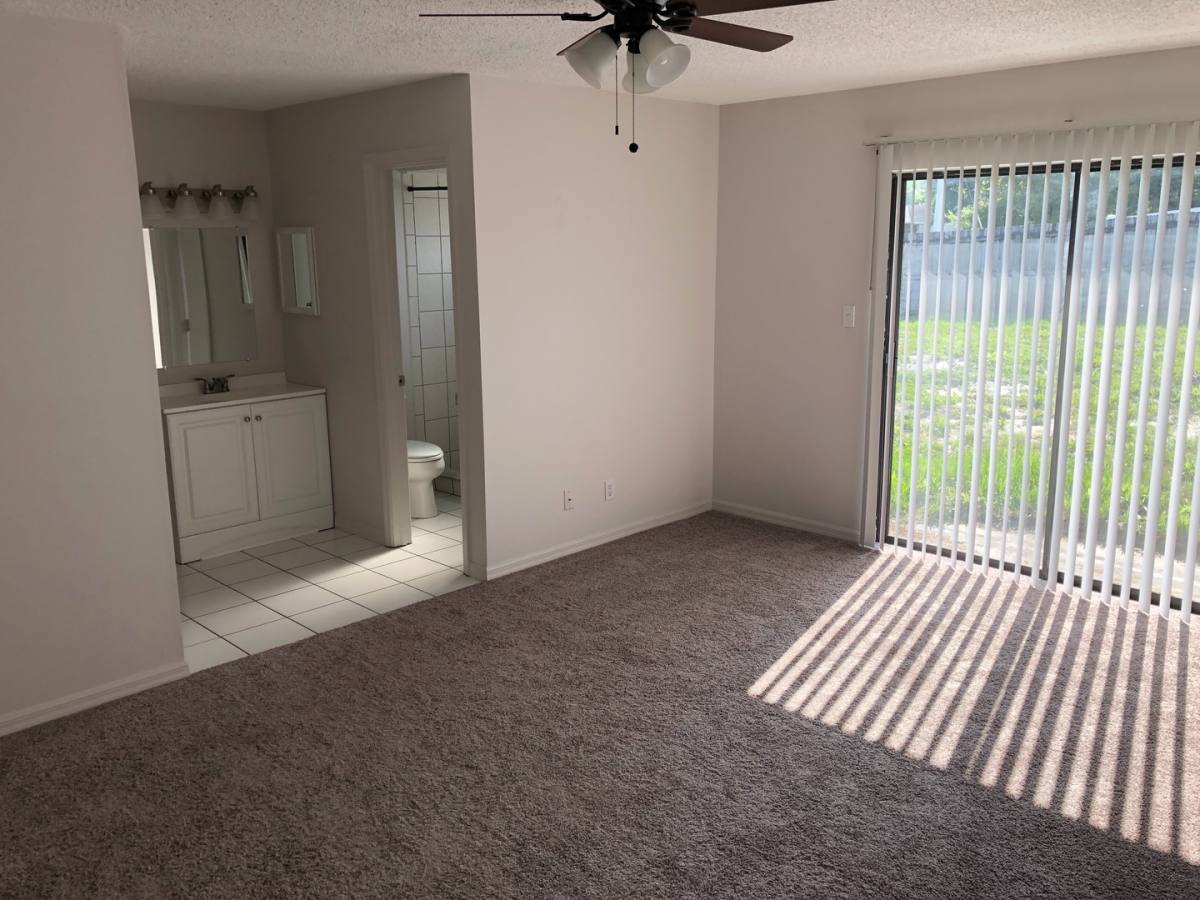3095 Utah Dr, Deltona, FL 32738 - House for Rent - Image 9