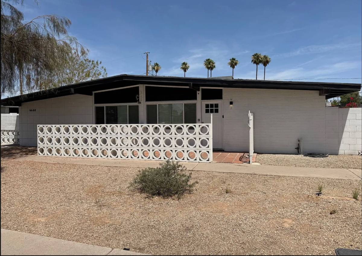 Apartment for rent at 6644 E Earll Dr, Scottsdale, AZ 85251