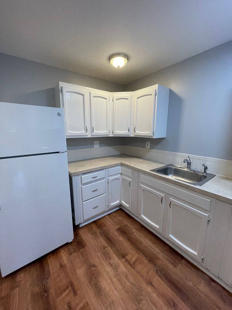 56 Johnston St, Newburgh, NY 12550 - Apartment for Rent - Image 2