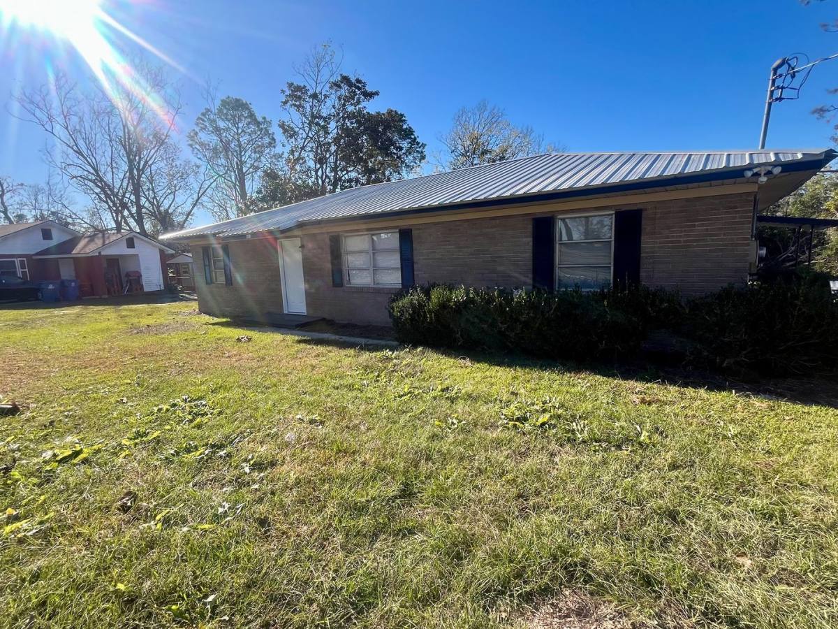 607 Winona St, Vidalia, GA 30474 - House for Rent - Image 2