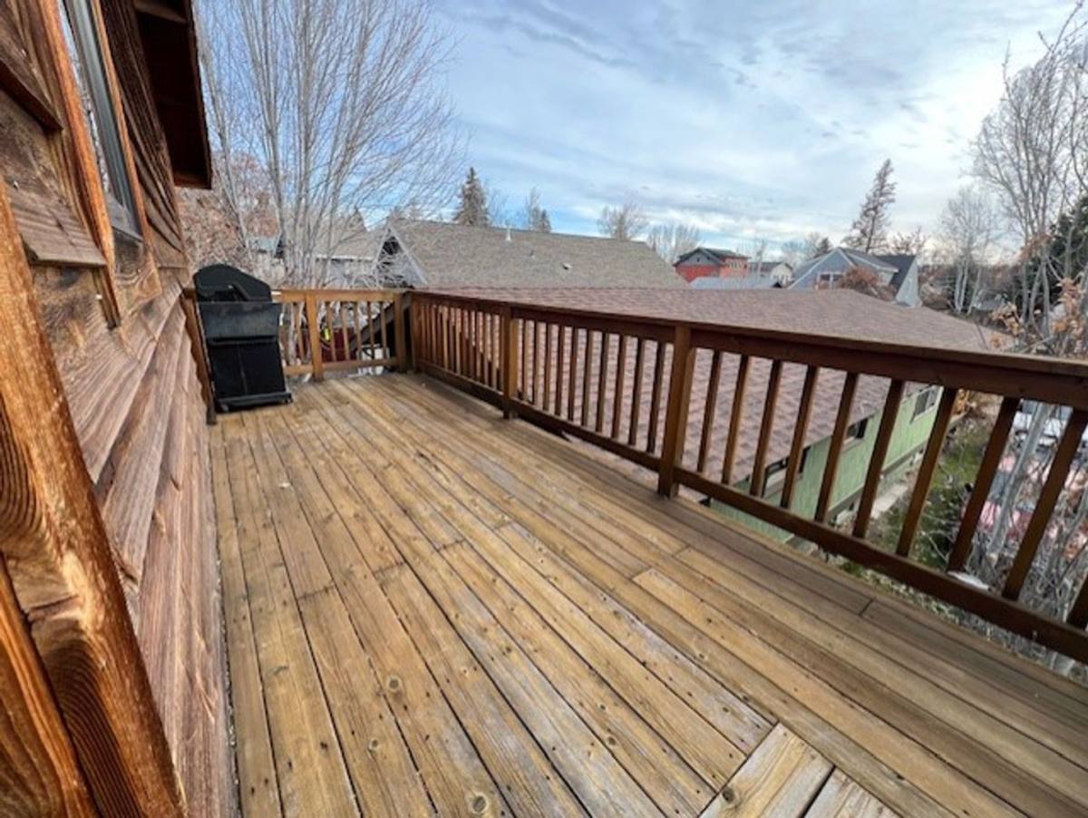 48 NW McKay Ave #2, Bend, OR 97703 - House for Rent - Image 2