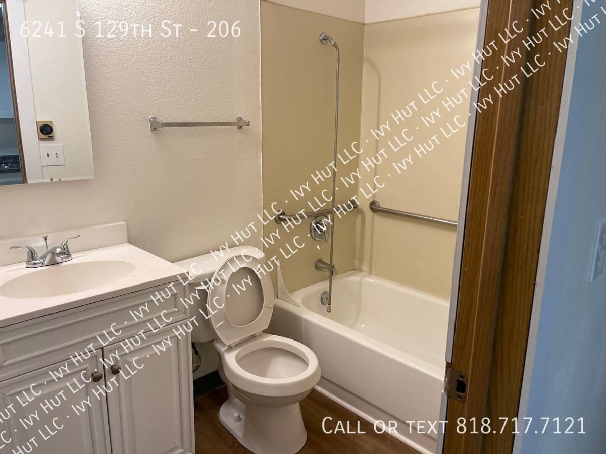 6241 S 129th St #206, Seattle, WA 98178 - Apartment for Rent - Image 3